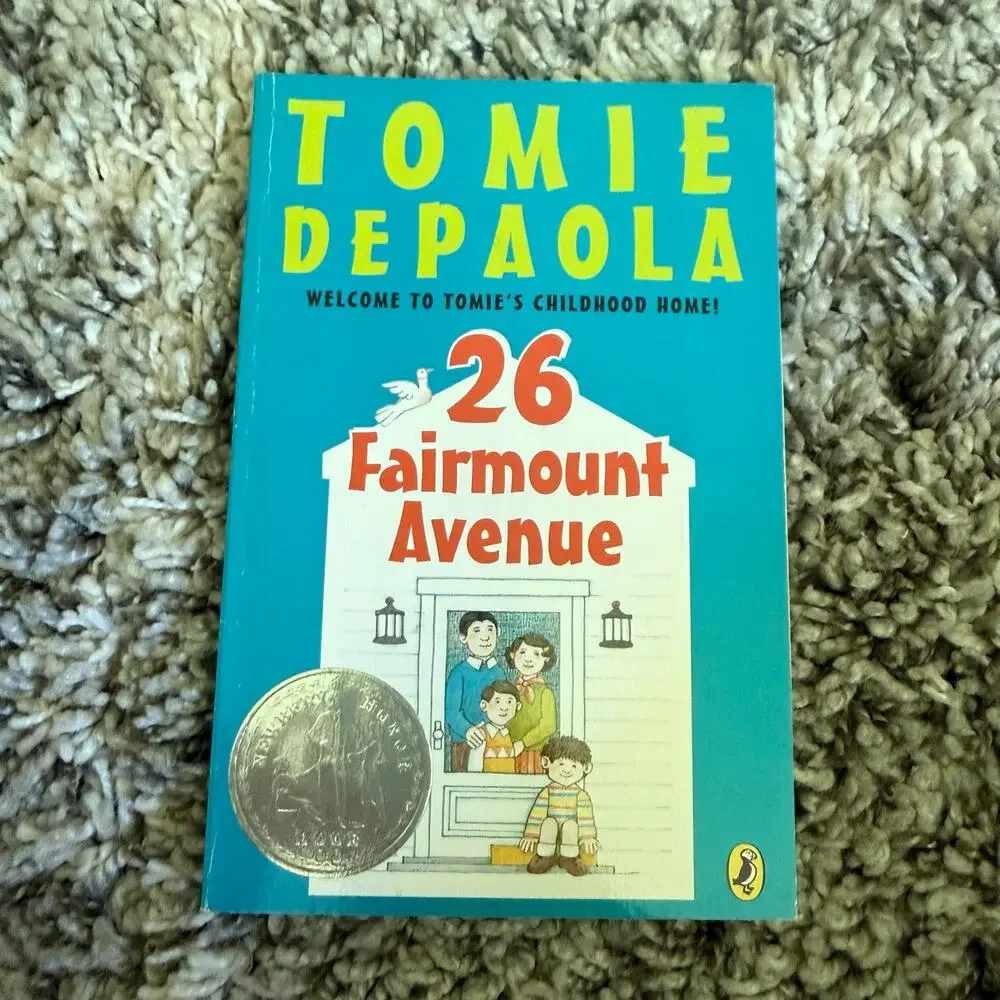 Tomie DePaola 26 Fairmont Avenue Memoir Book Paperback Newbury Honor